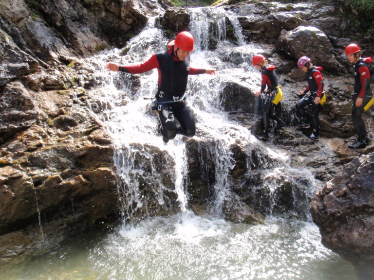 teenage-outdoor-days-c-alpinschule-widderstein-768x576