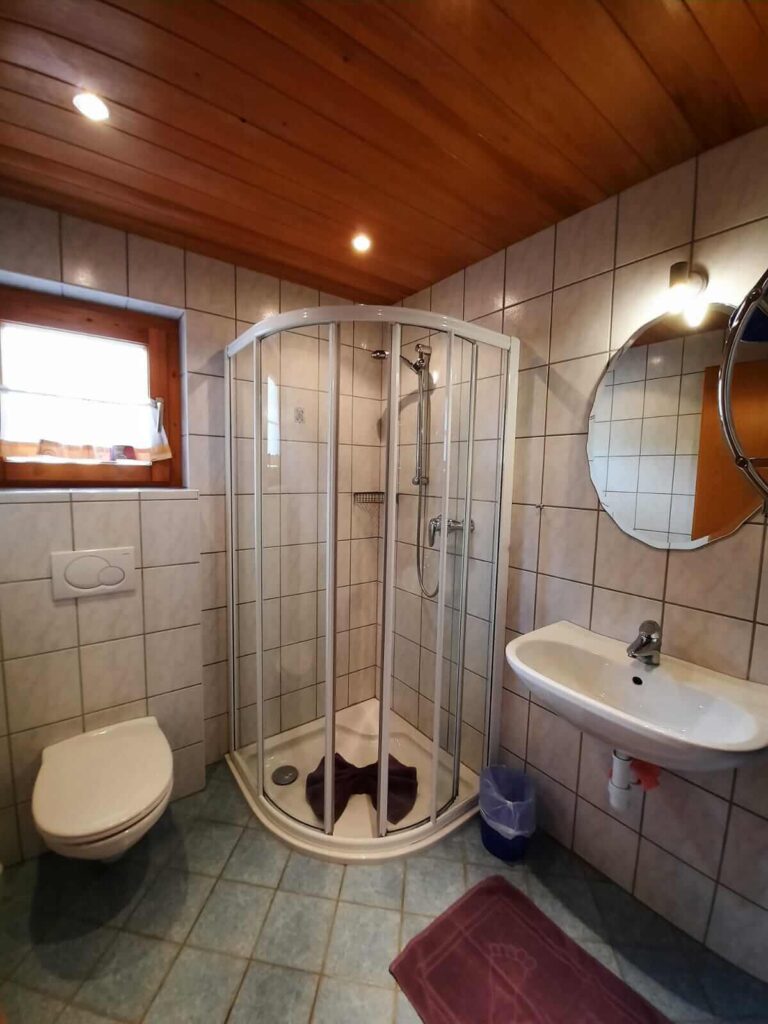 dusche-dz-768x1024