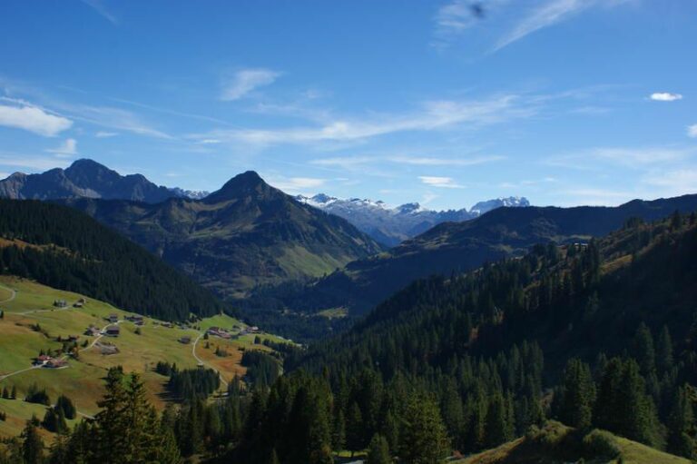 photo-uid-27-1380567934-768x511