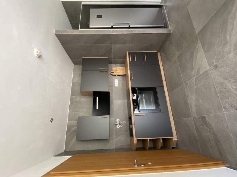 ded9b6a0-8f23-4763-8165-97228d7c6172