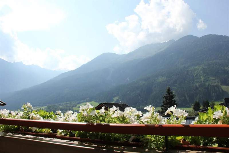 f6146bb6-69ce-4482-ba3e-2b396eb90cf3