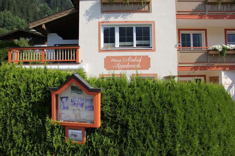 f639feb6-bb5a-449b-ac7e-46fcad8e8d1f