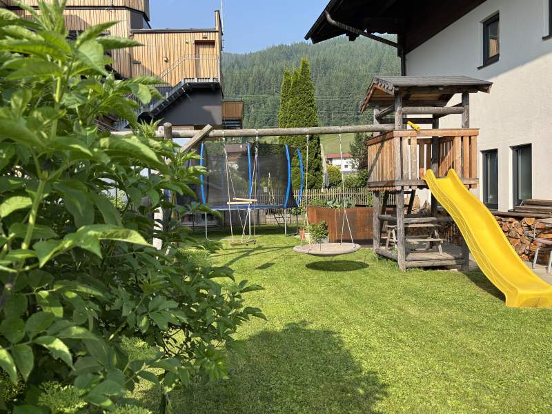 37c112b0-c395-4b53-9c1b-09128dbe09b0