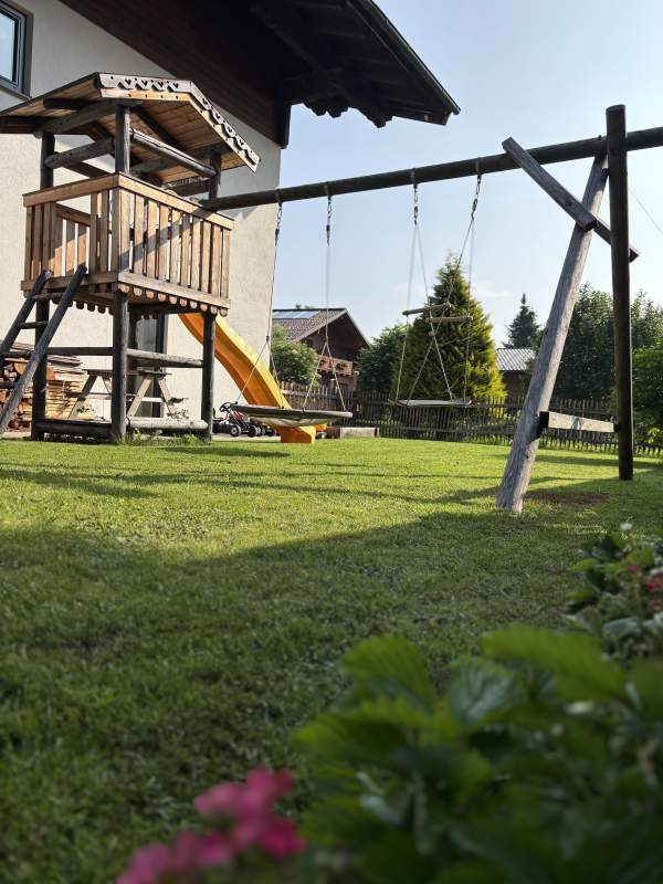 f21e786d-9b52-4e9c-81c5-828db4b40a54