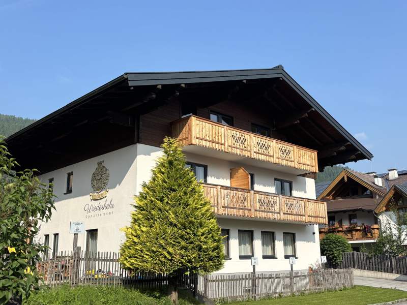 f63cb9ed-1b2f-4a89-902e-6a1fb0698ad0