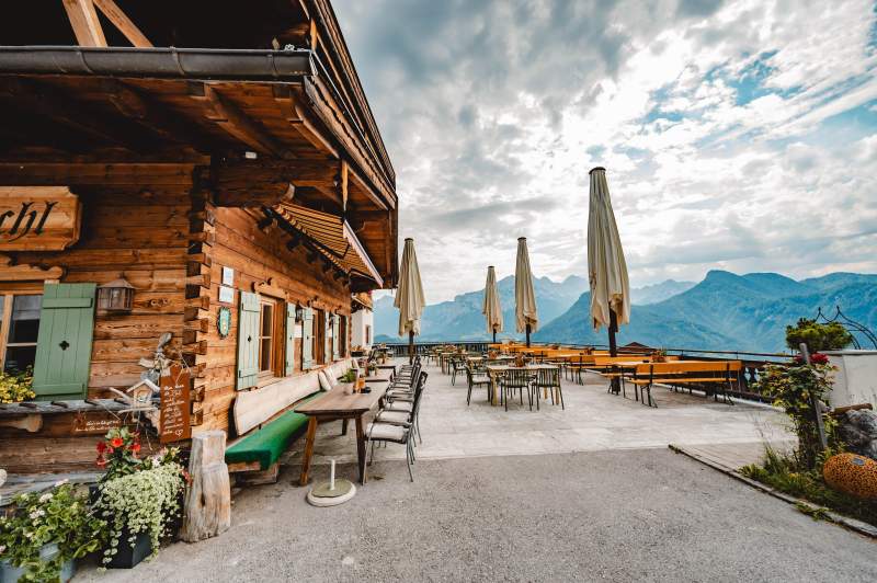 6834101a-1548-42a4-ad88-55e675b312ba