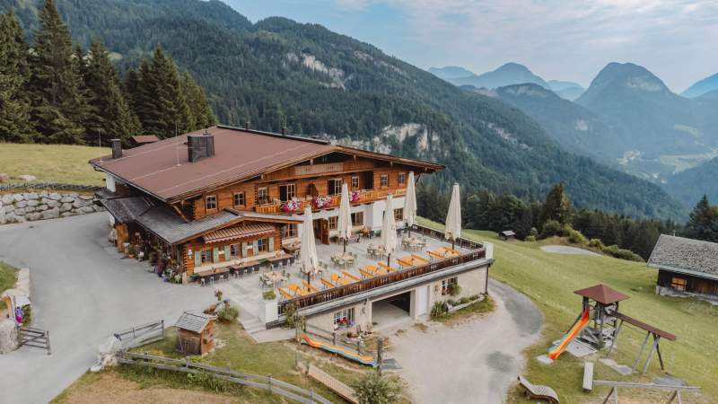 a770f74c-9a00-4811-acce-e7ee806a2306