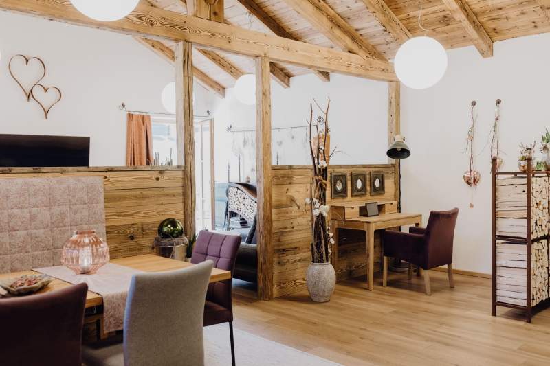 16872edc-6afb-4c36-bdae-f49a07fa78ad