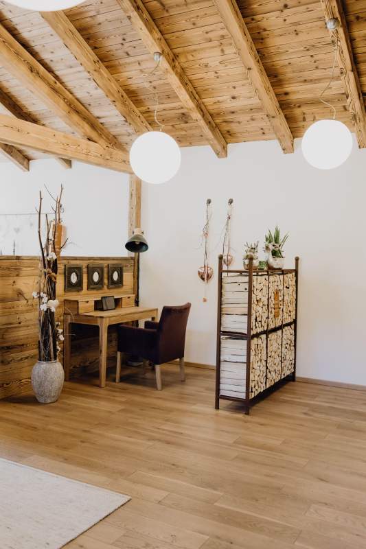 7623a13c-bd70-45aa-bf60-b97010687af9