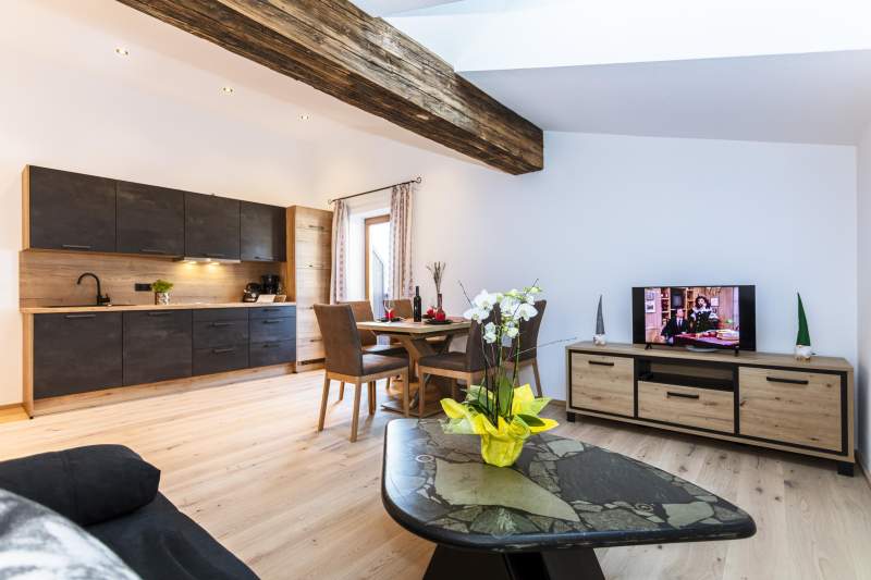 d408acd0-ff3b-4060-9611-43f502e26cc3