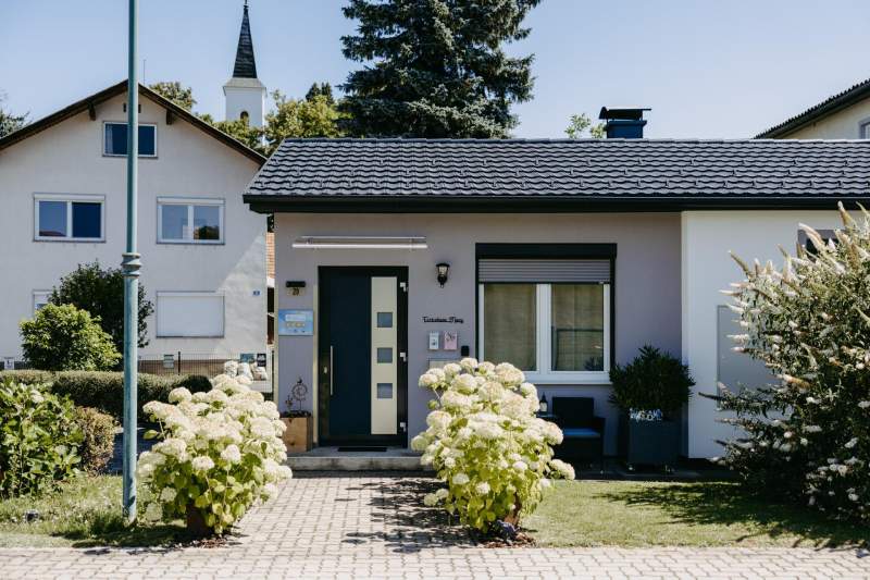 1a022174-6c71-406b-96ed-bc4e0e56eba0