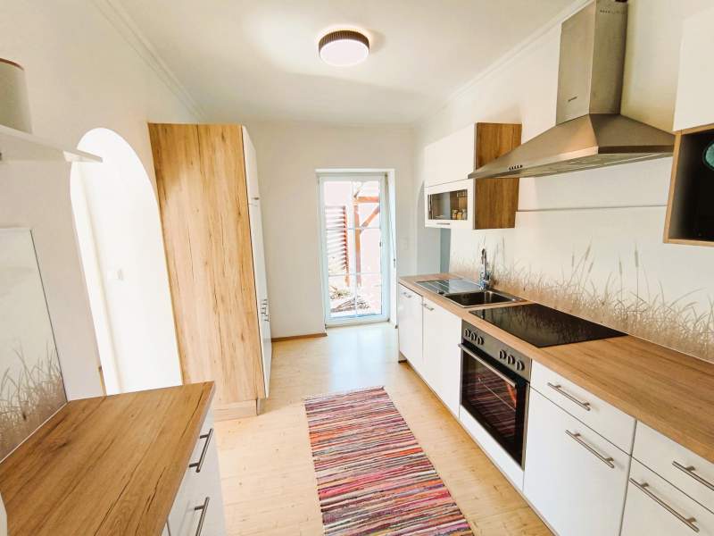 e66bb9ea-db18-492c-916b-d644c6342dcc