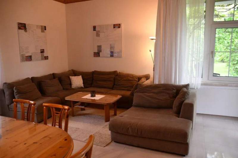 20f1d03b-4e73-42c9-8dd0-f7180ed54a34