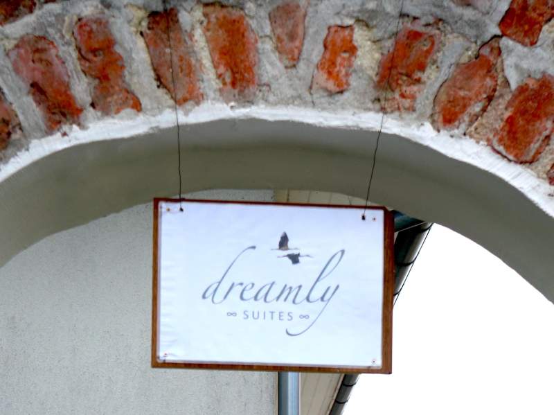 272eac3c-b7ca-46f0-a8d4-417fe4ca6ae7