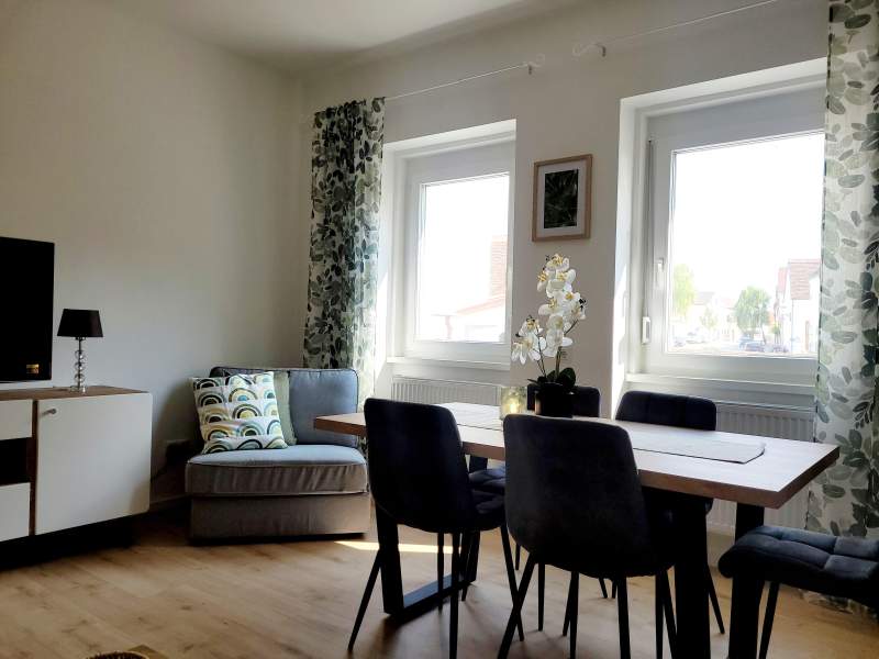 11999066-08d1-4c0b-9136-b4be161c200e