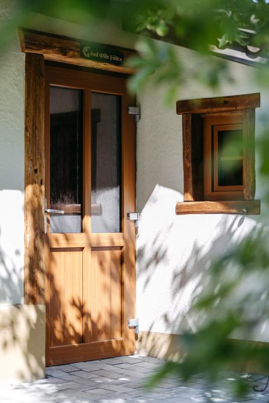 6f6e12e4-32e1-45b2-8017-a48b186c435c