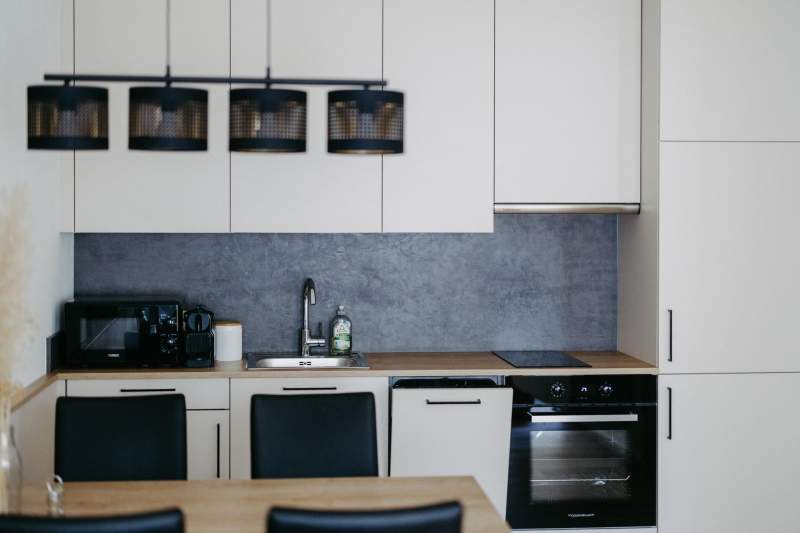 5dd52359-837e-4338-b4ec-e7591972843c