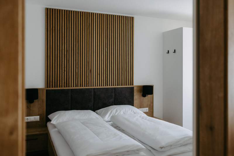 6992c7d7-4826-4a88-a728-fa7f009fea03