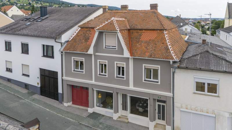 b0e733c9-8fc8-42e3-a669-1a5c68eb639f