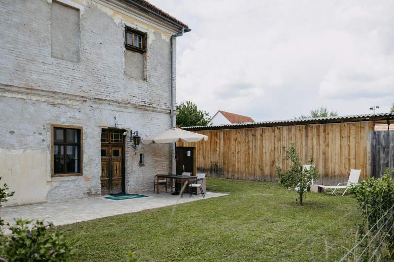 7bf28341-be27-4fdc-8d92-b3c183ab03ff