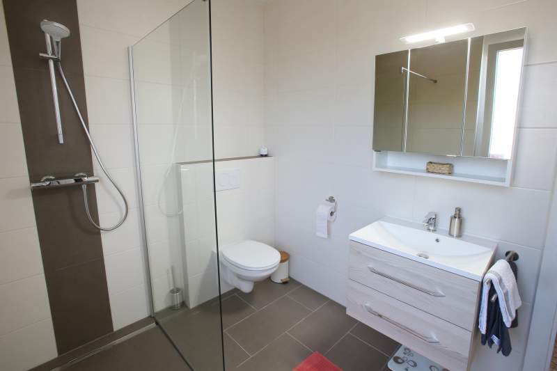 0191fbaa-74ae-4752-93c9-e2e135c3b98d