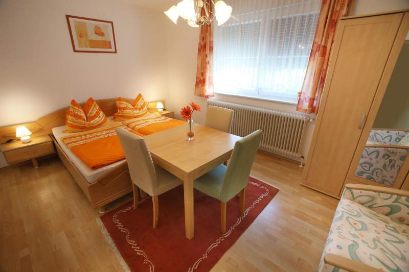 7cf8b72f-bed8-498e-88c8-09b53556328c