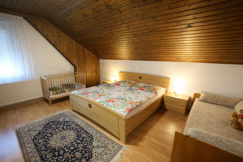 8592879d-a2e4-4217-9f25-fb686011dc65