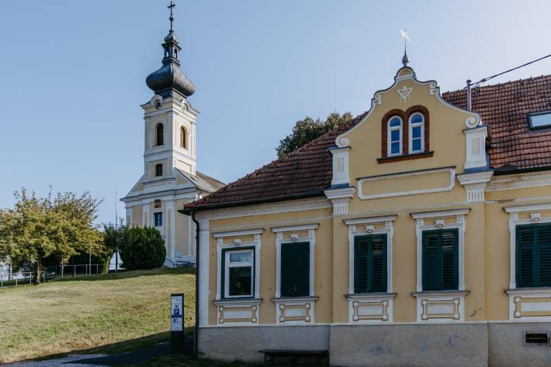 85104811-416b-4cfd-8b31-bd4d14d787f5