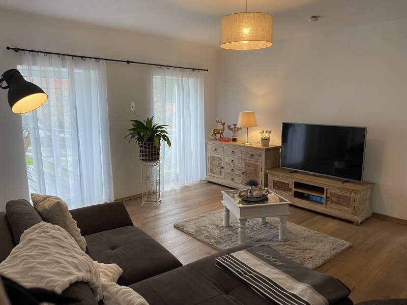 c5661ce5-da8b-4d2e-a60e-0c5f558da50d