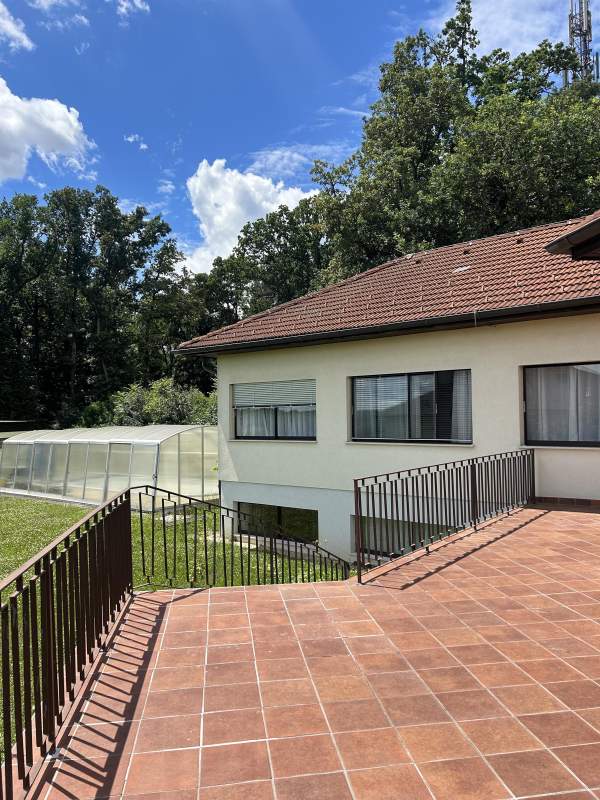 6c10aac6-c303-43ba-ab6d-ea70909874bd