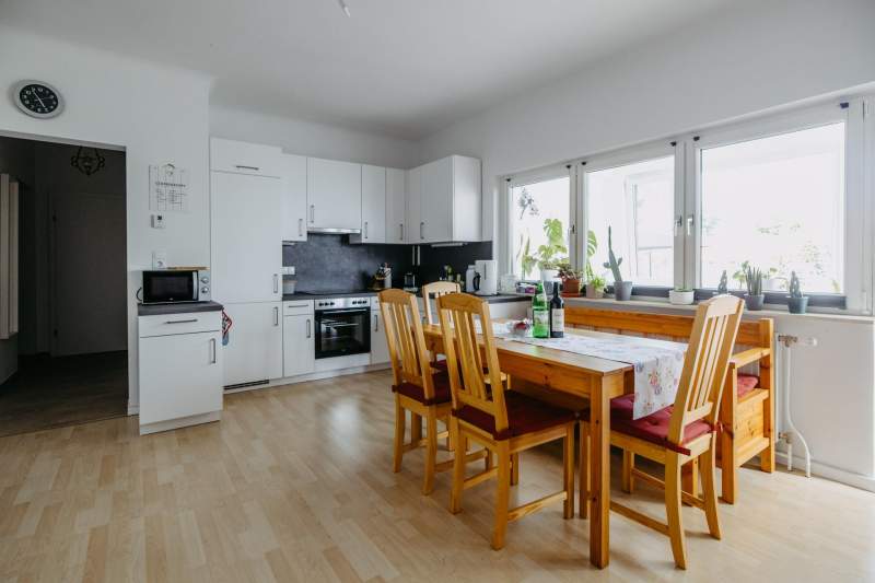 56231364-a4a5-4849-a400-77ab0307c602