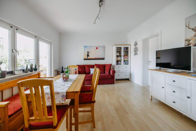 5b01d4cb-a4d2-45f1-b406-597b08cf9599