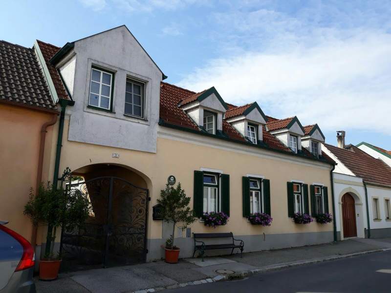 d62941ad-124c-4d42-891a-dc58a792db57