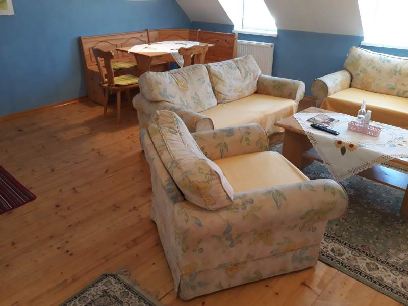 e37b015e-f7fb-4579-a008-f5cf66155edd