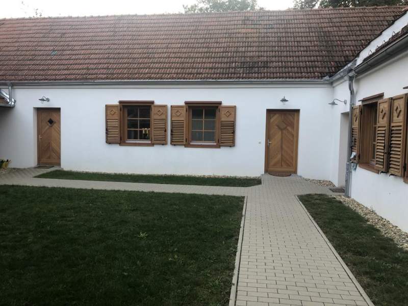 8bbda034-c1da-47d4-ad1b-4724bfd28e46