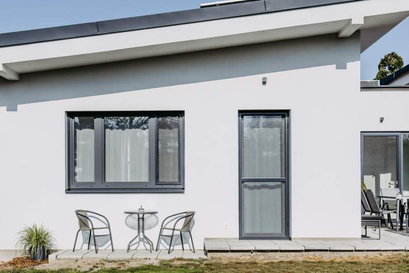 f4751cdb-70d6-400f-a6f7-80a0d3927d50