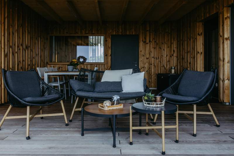 6b00e146-e2d5-4e68-a57c-2b7541b3f781