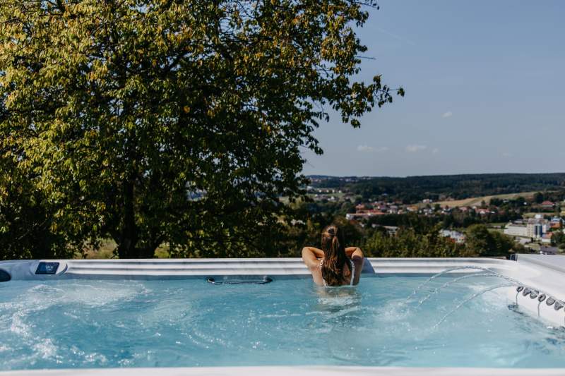 d17b868b-6d90-4eb5-8e52-ffdf7cbf5a92