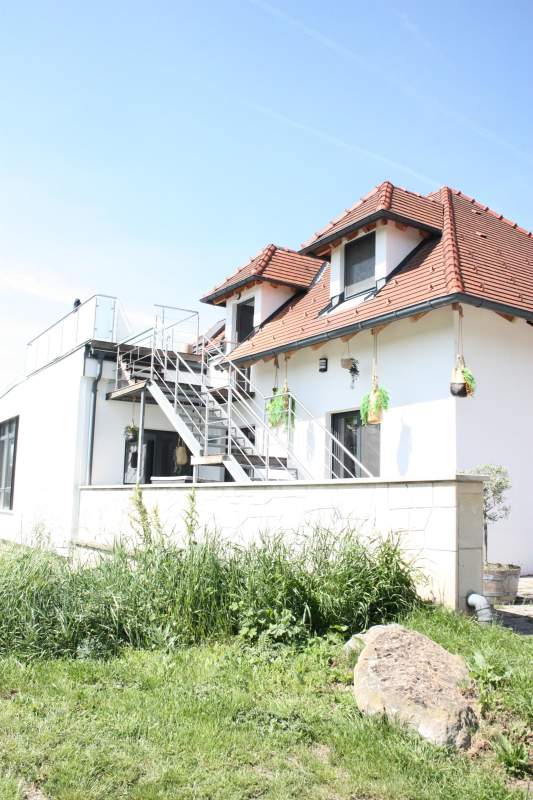 b3a4152c-e514-495d-b22b-efeff9fd0ed5