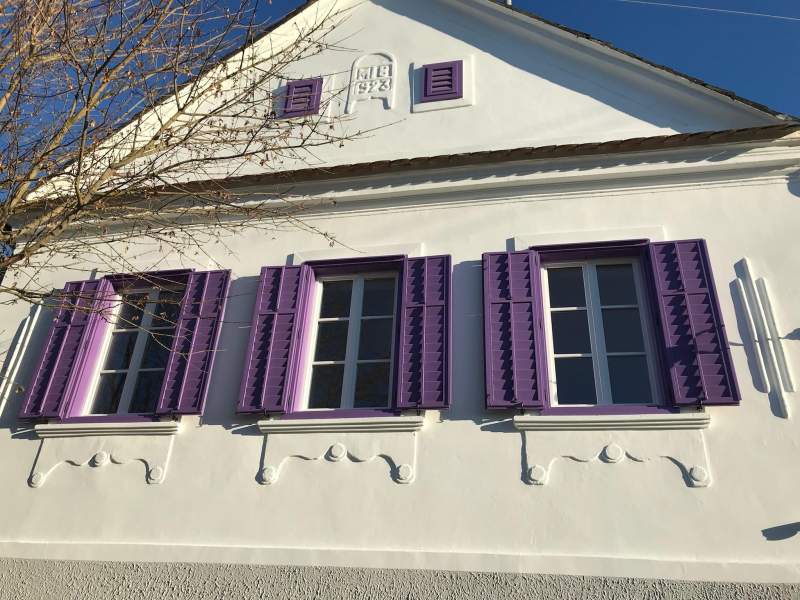 5276f32c-112c-4764-aee7-e656439e3db3