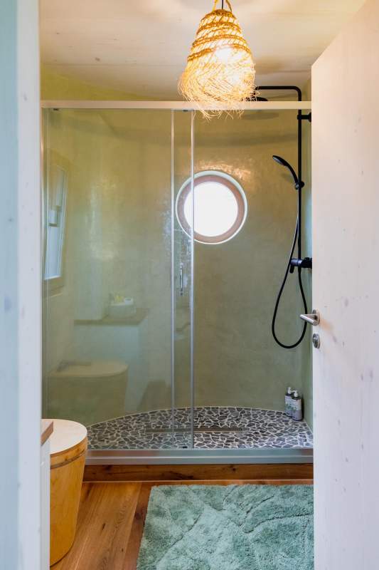 95361eca-e20d-4ee7-b8f8-08847ec31175