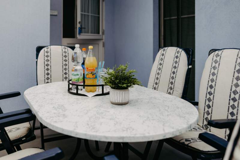 5326a307-fe03-42a9-bba5-ddbc7f0e4aa9