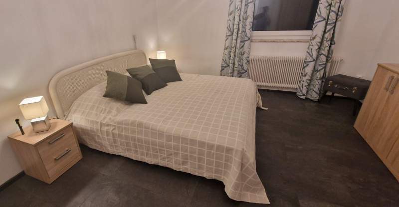 21f99669-4f09-434a-b5fb-8934de2e8cb0