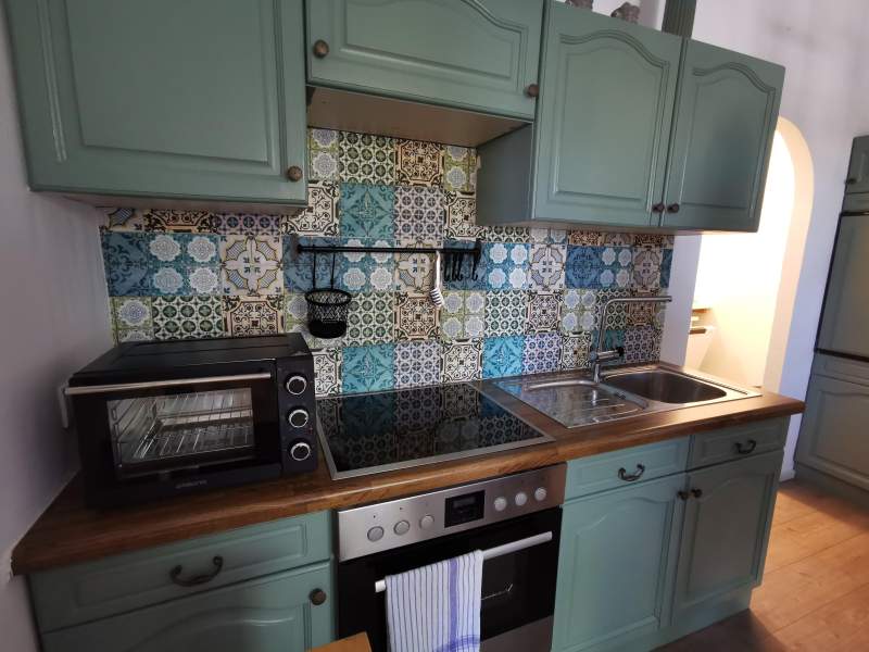 f9b3ecf9-a485-444e-a7e5-0ada5156c2fa