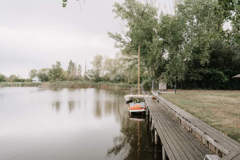 e5495468-443a-476c-95b7-7d98f79425c4