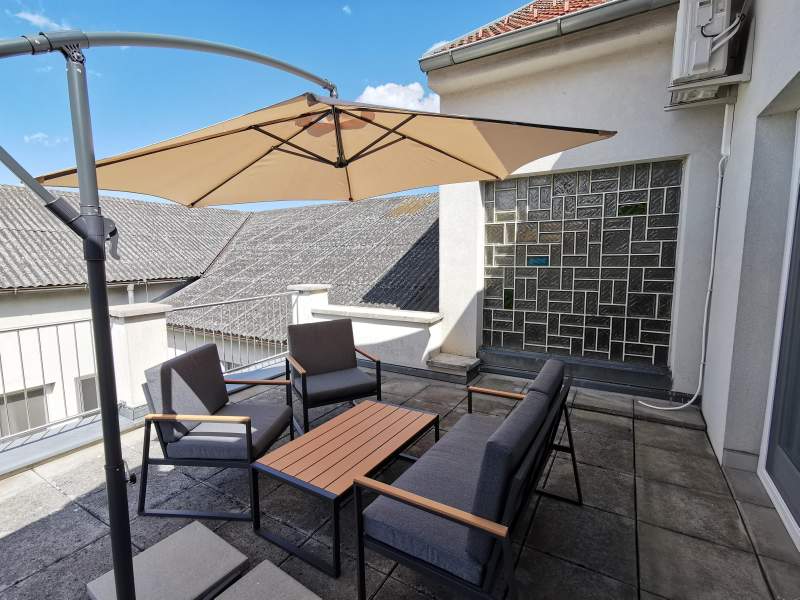 3ebcffa3-c83b-4e38-83eb-ac65c11e3153