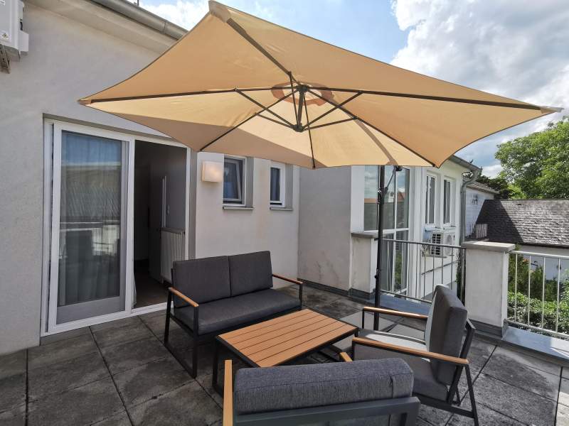 d6fd6895-97a9-4b79-974b-689e03b8c4bc