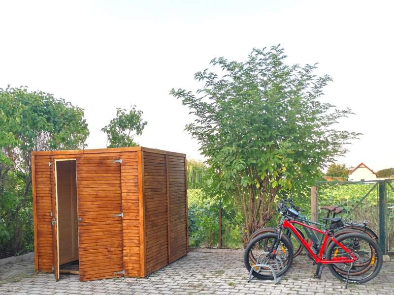 1dd6215e-58bb-4289-b488-39eee534bca3