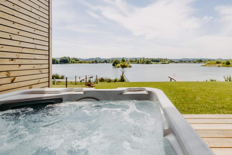 55b7b7a0-da4a-4cf5-82f2-52219766f6a7