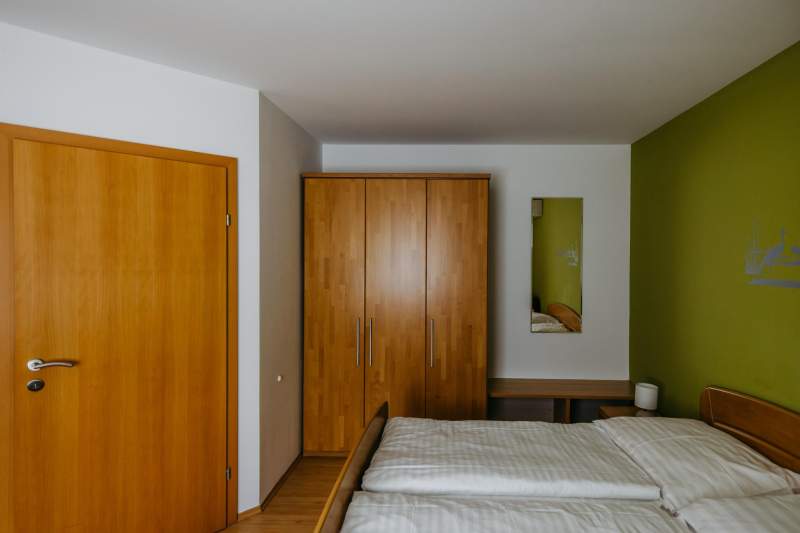 6d416274-c1ac-40f8-b89c-f0119c3f0f2b